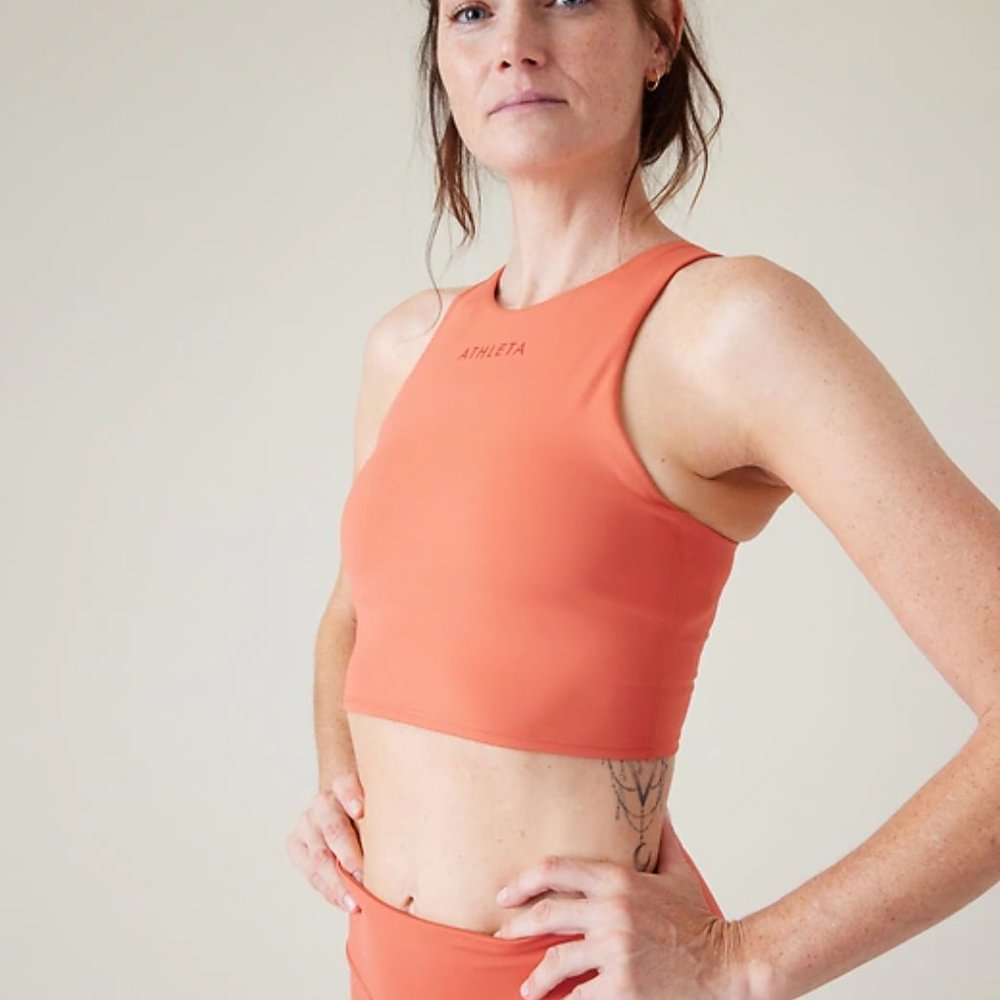 NWT - Athleta Conscious Crop Train Sports Bra Persimmon Coral Small workout new